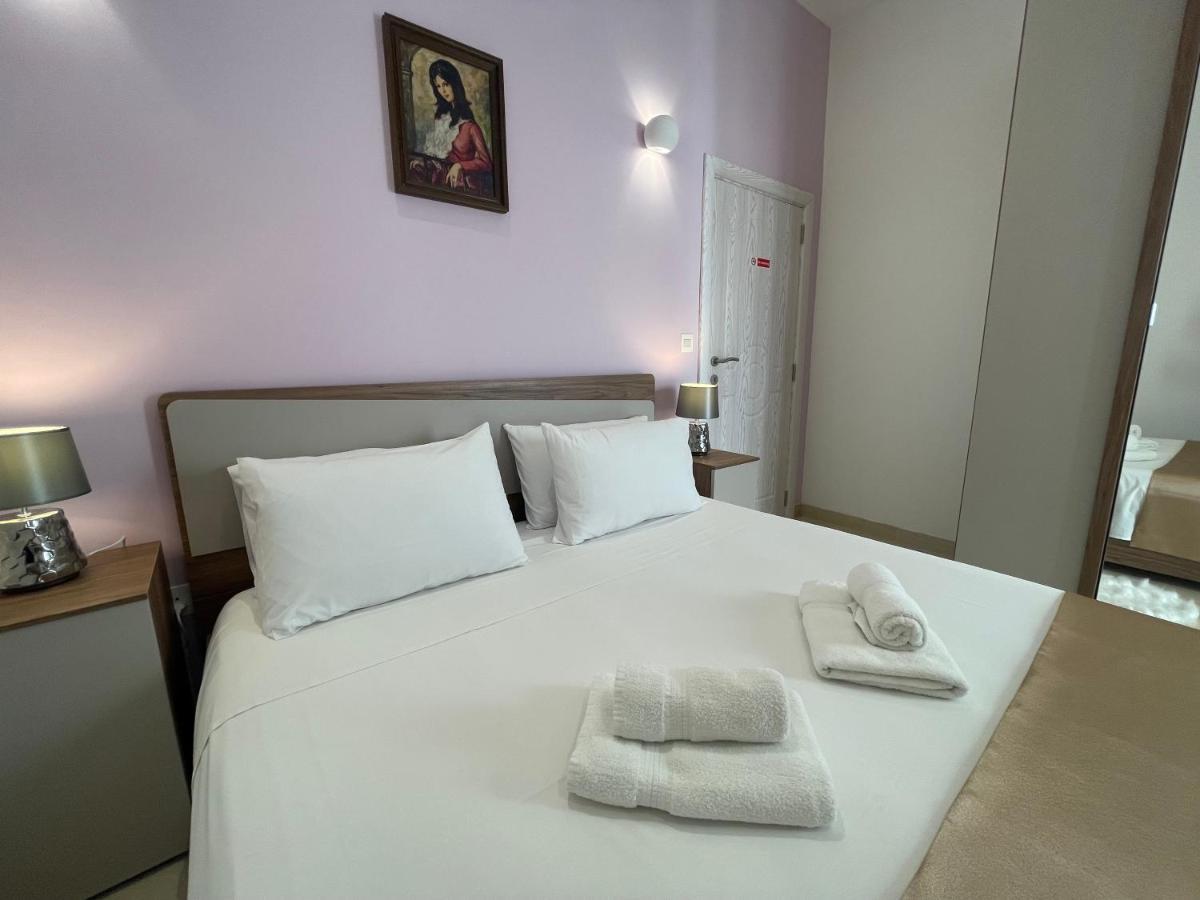 Alina Boutique Living Panzió Victoria Kültér fotó